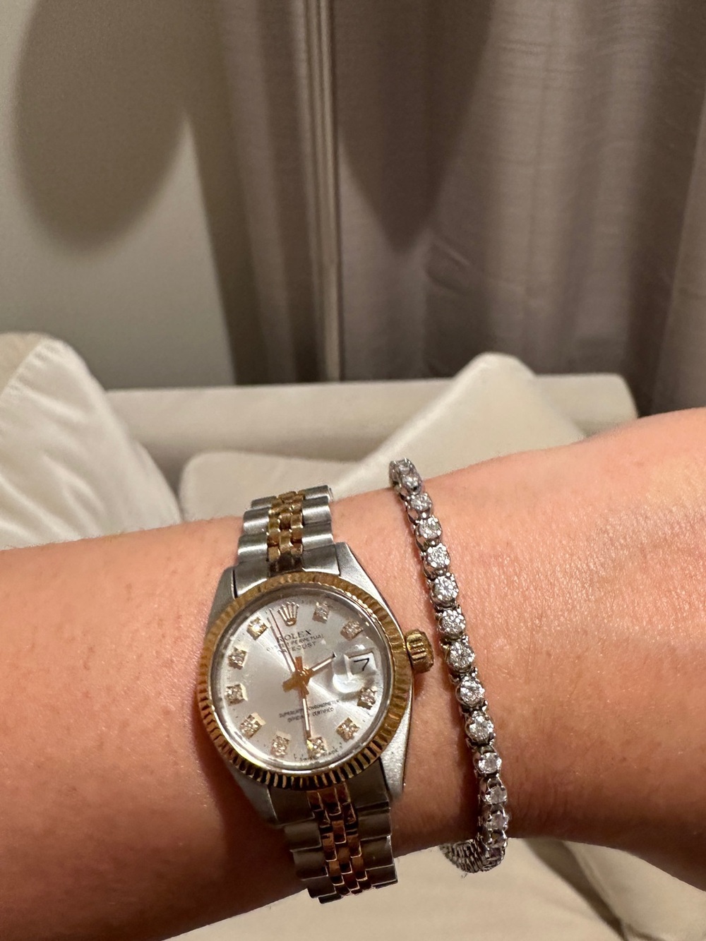 Rolex Women's Two-Tone Gold and Silver Watch pre owned !!! - Picture 8 of 8